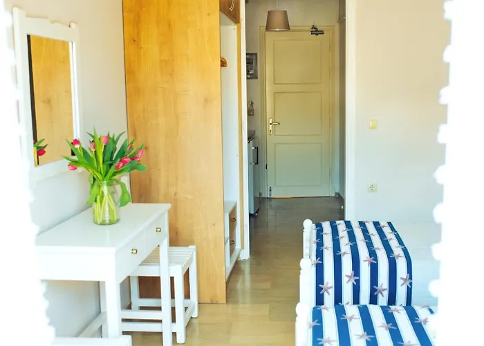 Frida Apartments